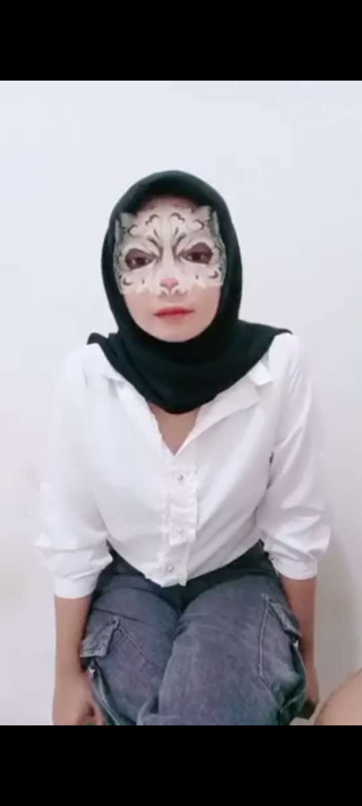 Openfans : semi hijab