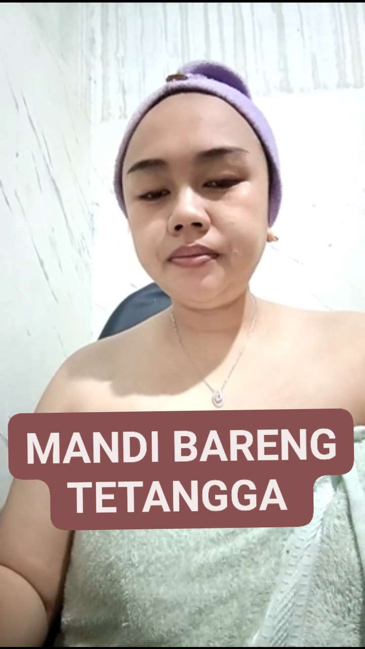 Openfans : mandi bareng 