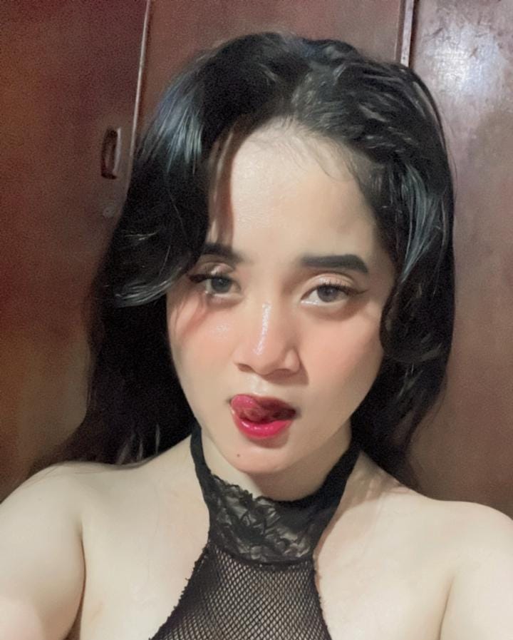 Openfans : sinibisaAnal🤤