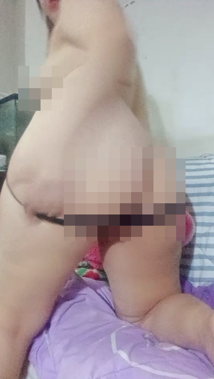 Openfans : แทงรูหลัง