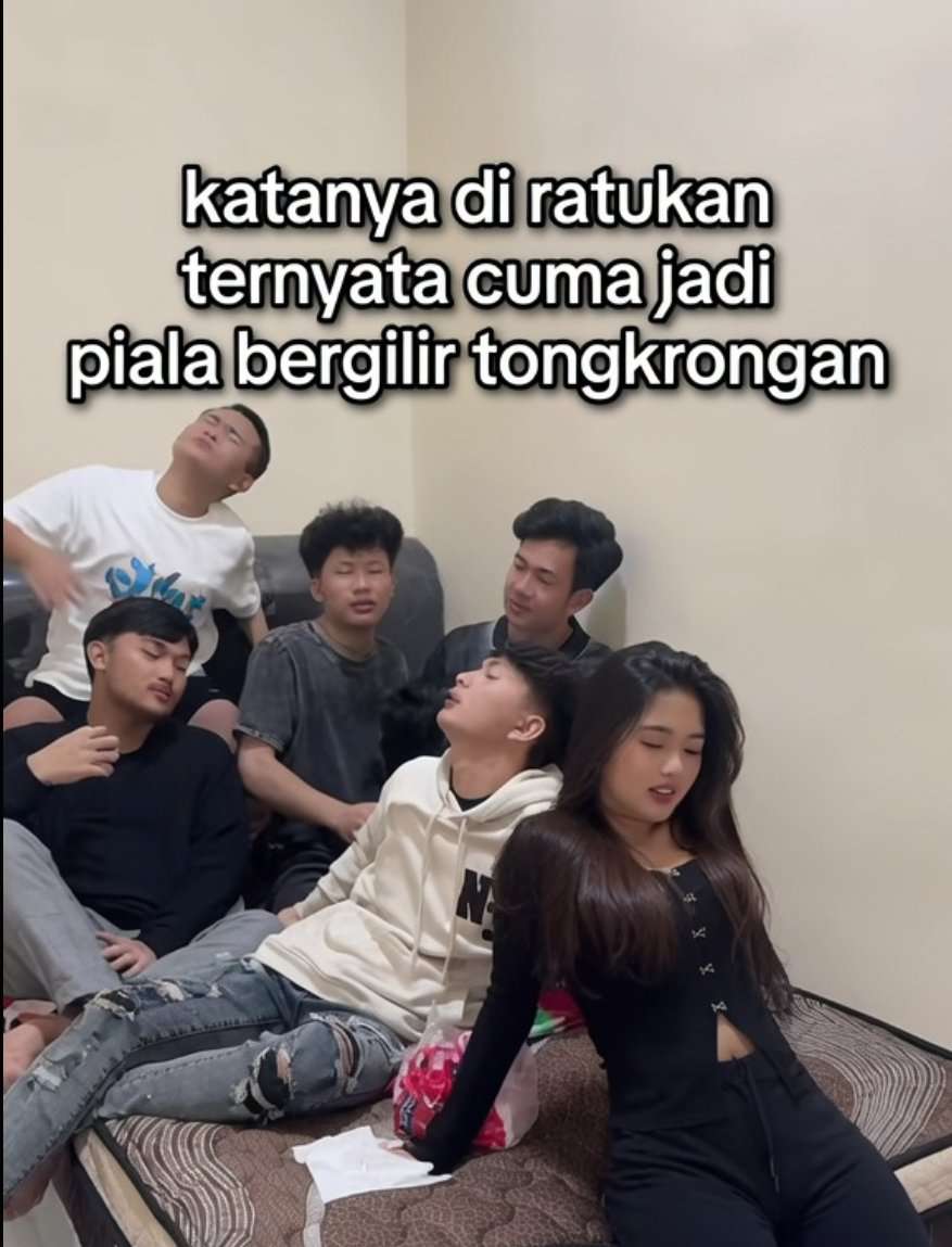 Openfans : BUAT GILIRAN😪
