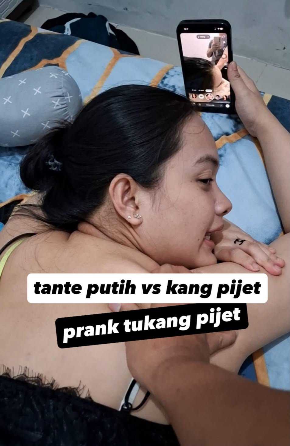 Openfans : Tante Pijat ewe